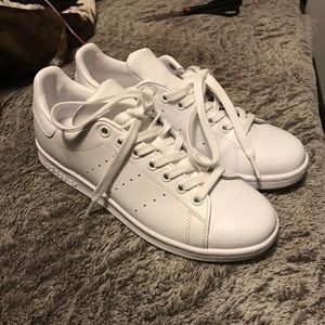 White Adidas Stan Smith’s